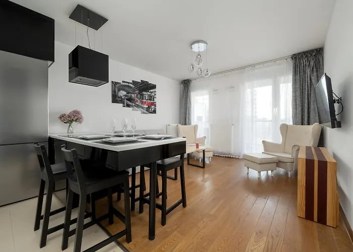 דירה Atal Tower By Renters ורוצלב