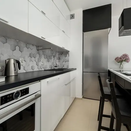Atal Tower By Renters Appartement Wrocław