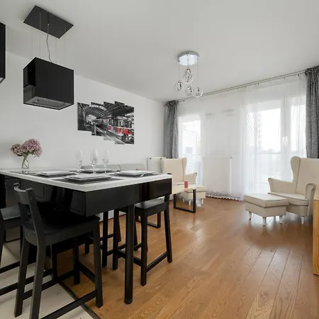 Apartment Atal Tower By Renters Wroclaw