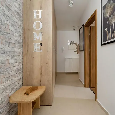 Atal Tower By Renters * Wroclaw