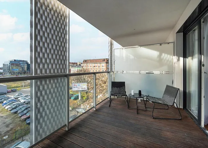 Atal Tower By Renters Daire Wroclaw